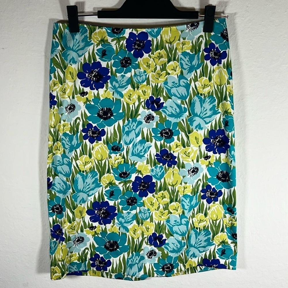 Talbots cotton floral skirt,‎ size 4